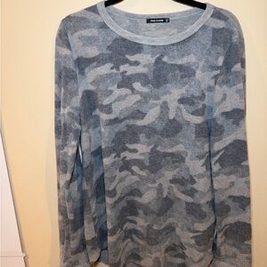 Pink Clover Blue and Gray Camo Men's Crewneck Sweater